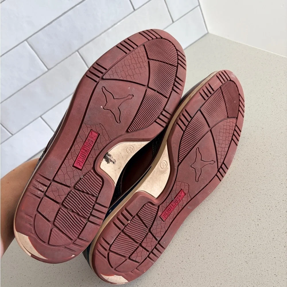 PIKOLINOS excellent stylish